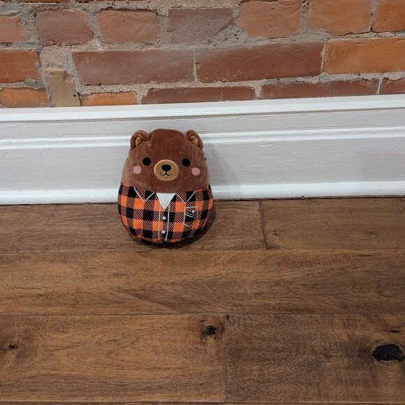 Squishmallows Harvest Squad plush toy - Flannel Omar the Bear, 8" - Picture 1 of 1